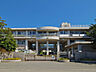 周辺：鴻巣市立赤見台中学校（760m）