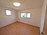 洋室：この部屋だれの部屋にしようかな、なんて会話を現地で楽しんでください。 