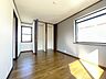 洋室：この部屋だれの部屋にしようかな、なんて会話を現地で楽しんでください。 