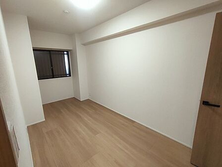 子供部屋には丁度良い洋室。