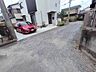 外観：幅員こそやや狭くても、その分交通量が少なくて安心。 
