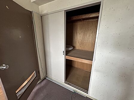部屋ごとに設けた収納は、住みやすさへのこだわり。