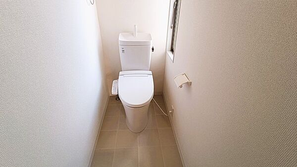 トイレを拡大表示