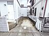 駐車場：マイカースペースを1台分確保。現地で車幅と共にご確認ください。 