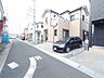 外観：幅員こそやや狭くても、その分交通量が少なくて安心。 