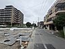 外観：空が広く感じられる開放的な立地で、日常の落ち着きと周辺環境との調和が心地よい住環境です 