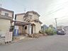 外観：駐車が苦手な方にも嬉しい、前面6ｍ道路に面した住まい。 