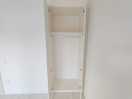 全居室収納スペース付きの物件です。