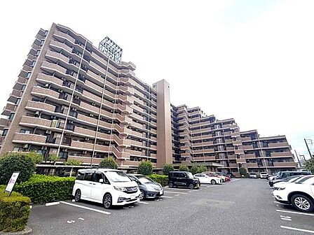 153戸の大規模マンションです〇