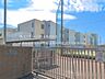 周辺：上尾市立富士見小学校（550m）