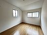 子供部屋：たっぷりの陽光に包まれる明るい住まいが、ここにあります。 