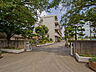 周辺：上尾市立東町小学校（1060m）
