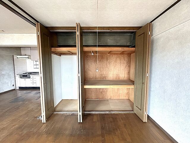 収納 第二サンライズ伊奈 7階/-