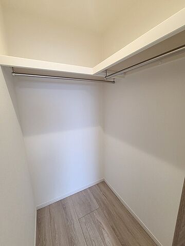 収納 サンライズ伊奈 7階/-