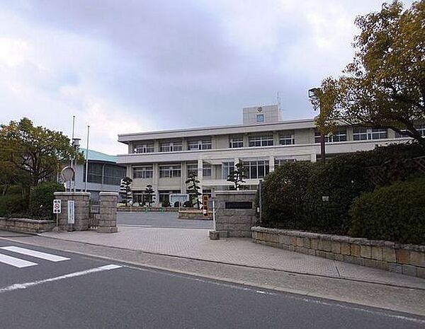 画像9:高校・高専「広島市立広島工業高校まで716ｍ」