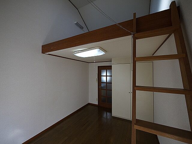 寝室