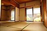 室内：和室６畳