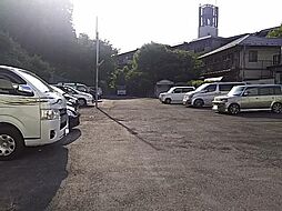 芥川駐車場