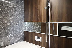 [風呂] 浴室1100×1600サイズ、浴室乾燥機付き