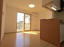 ビューバレー星の宮　F 101 1階2LDKのリビング/ダイニング