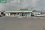 ファミリーマート岡山今七丁目店 262m