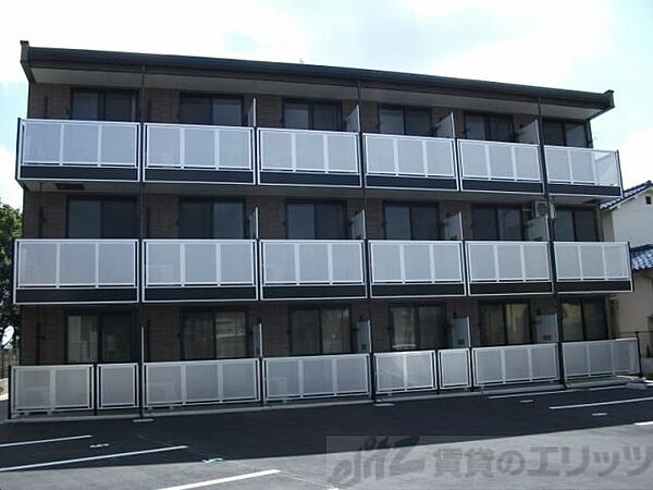 レオパレスドリームハイツ氷室 101｜大阪府高槻市氷室町１丁目(賃貸マンション1K・1階・22.35㎡)の写真 その1