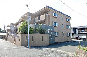 グランスクエアー・J  ｜ 愛知県豊橋市つつじが丘3丁目（賃貸マンション3LDK・1階・80.48㎡） その1