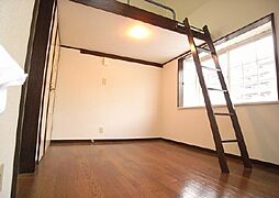 ライフピアビレッジ 201 2階ワンルームのリビング/ダイニング