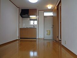 スペチアーレ ２０４号 2階1DKのリビング/ダイニング