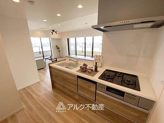 家族の様子を見...