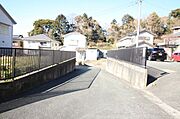 前面道路です。東→西