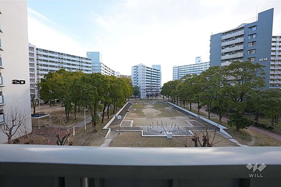 バルコニーから...