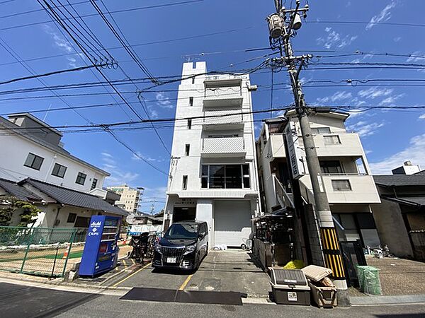 広島県広島市西区観音本町2丁目(賃貸マンション2DK・3階・42.20㎡)の写真 その1