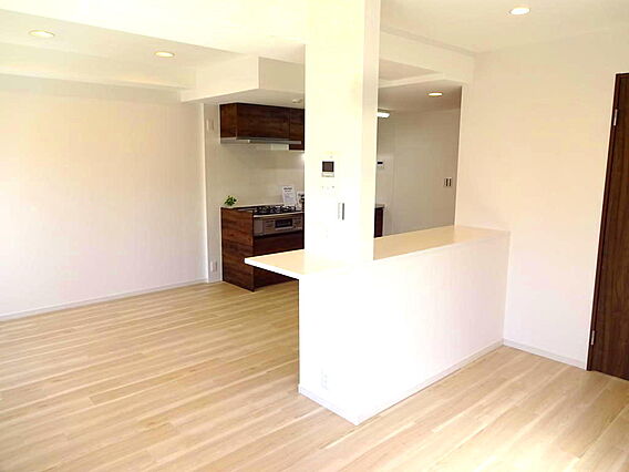 リビングにはカ...