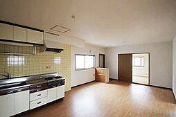 シャルム柳ヶ丘 203 2階3LDKのリビング/ダイニング