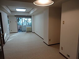 ニューウェルハイツ高輪 ３０８ 3階1LDKのリビング/ダイニング