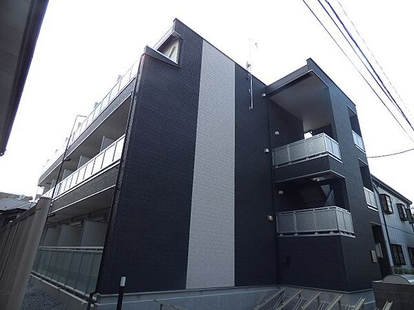 リブリ・クレール浦和 3階 | 埼玉県さいたま市浦和区針ヶ谷 賃貸マンション 外観