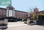 私立岡山商科大学 603m