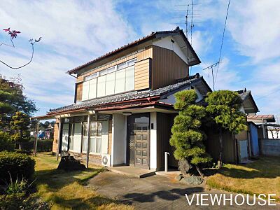 外観：■広〜い土地は約145坪！住まいは5DK♪ ■内覧できます！ 【ビューハウス太田店】までお気軽にお電話下さい♪