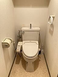 [トイレ] トイレ（洗浄保温便座交換・壁・天井クロス張替え予定です）