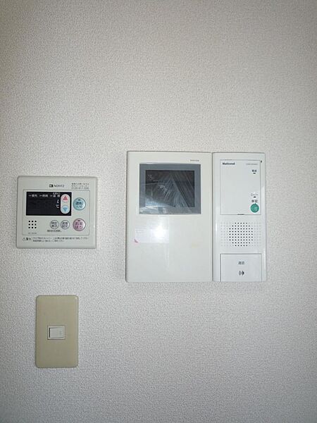 アップウェル中央