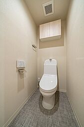 [トイレ] 温水洗浄機能付きトイレ/新規交換済み