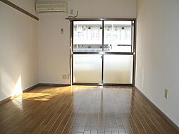 コーポサンベスト 105 1階1Kのリビング/ダイニング