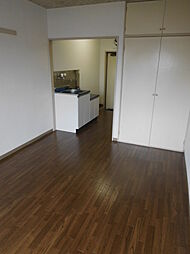 シャンティクティール１ 303 3階ワンルームのリビング/ダイニング