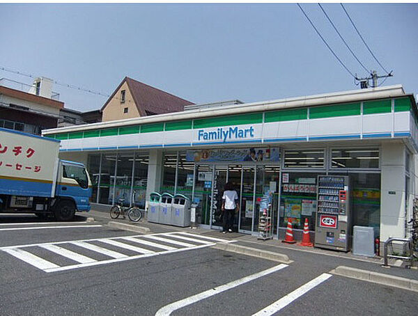 画像17:コンビニ「ファミリーマート広島皆実町店まで351ｍ」