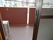広々バルコニー・おしゃれなシートを貼っています。