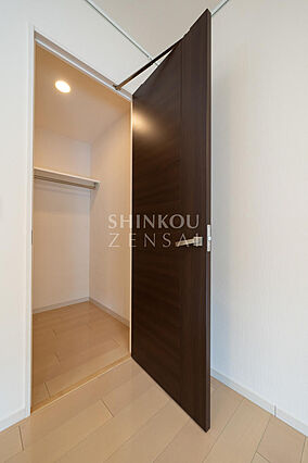 ウォークインク...