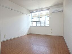 メゾネット落合 208 2階1Kのリビング/ダイニング