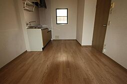 JR山陽本線 東福山駅 4.8kmの賃貸アパート 2階2DKのリビング/ダイニング