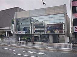 [周辺] 【三井住友銀行雪ヶ谷支店】雪が谷大塚駅から徒歩2分(約140ｍ)のところにある銀行です。 220m